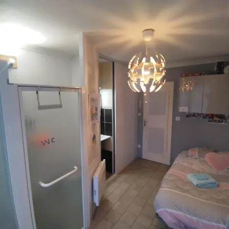 5 Min Pole Europeen Du Cheval - 15min Circuit 24 H Frühstückspension